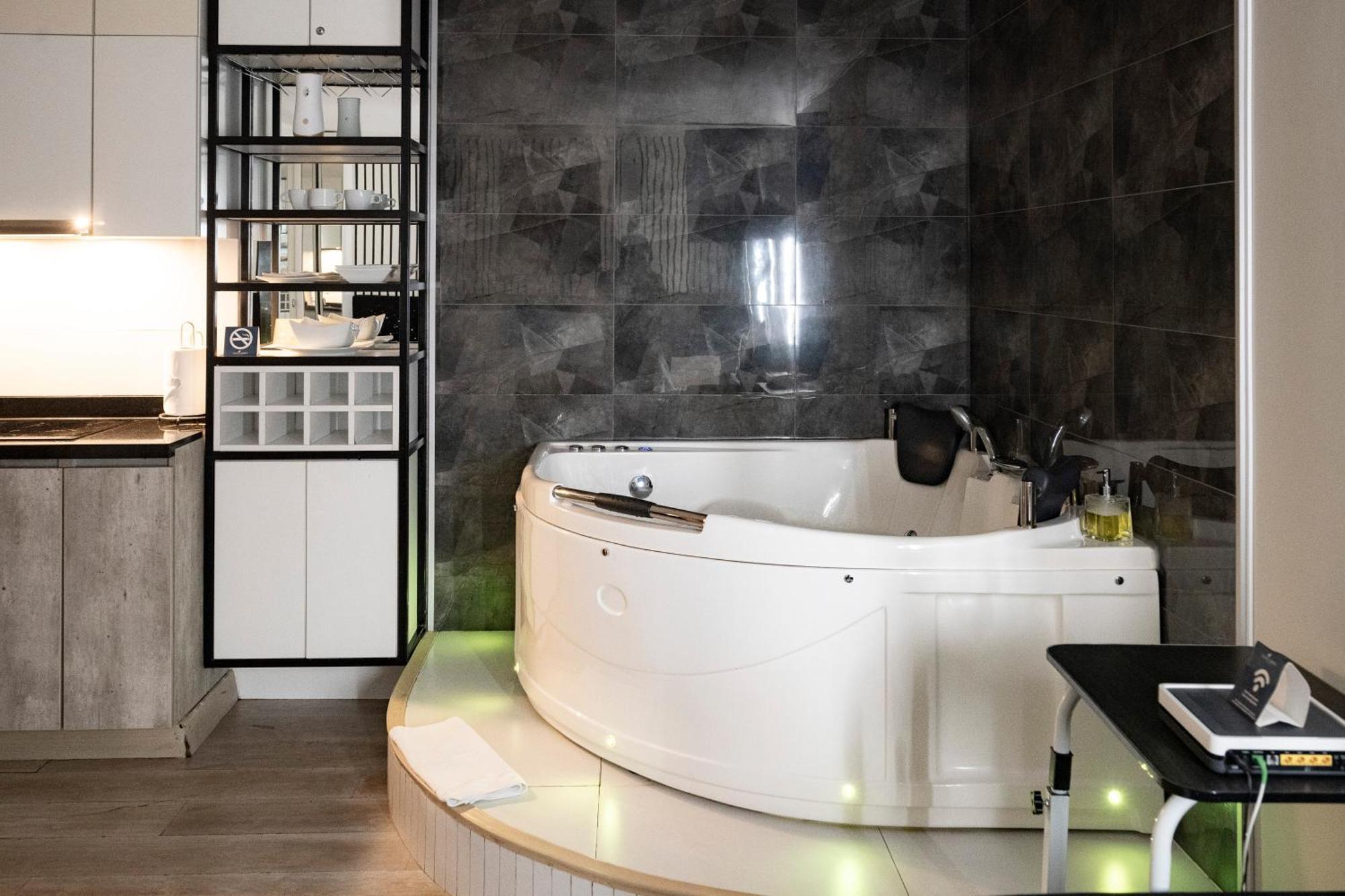 G15 By Vibrant Apartment *